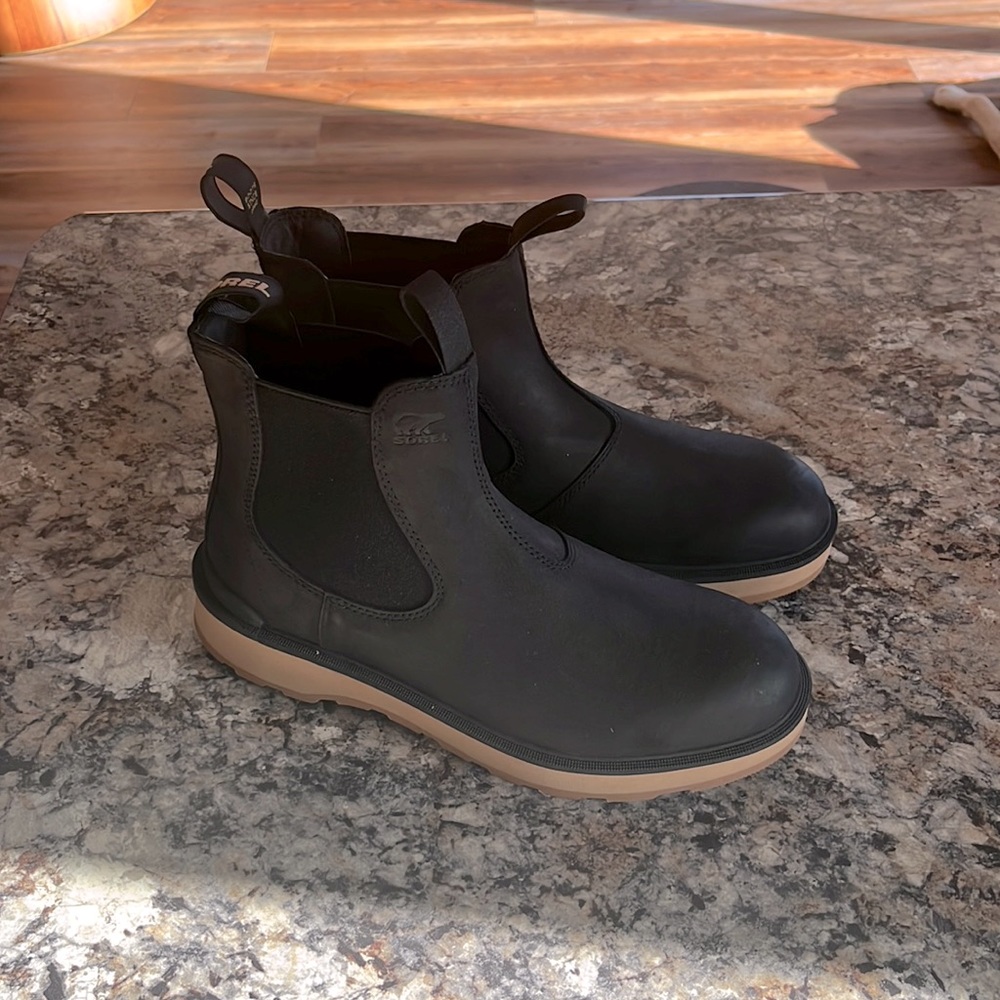 Sorel Hi Line Chelsea Boot size